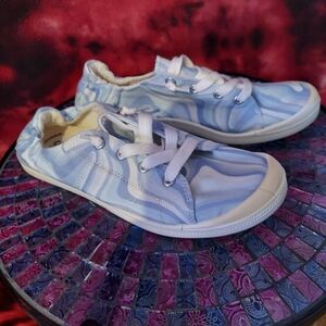 Women's Blue Patterned Sneakers